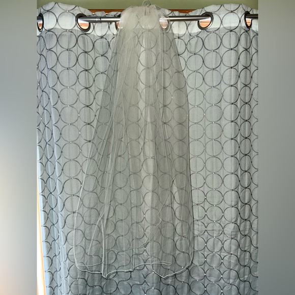 Wedding Dress BRAND NEW - Picture 8 of 9